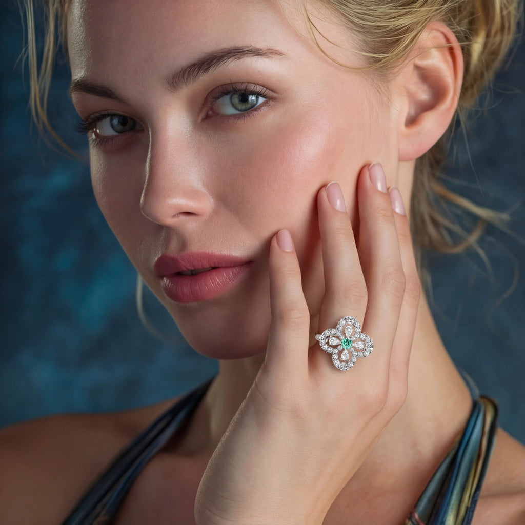 Lucky Charm Clover Ring by Valtrexa
