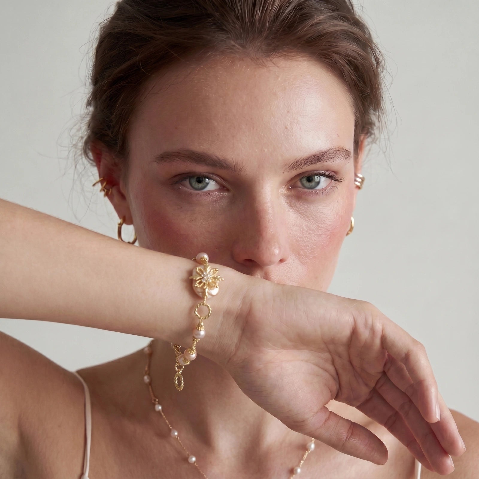 Baroque Pearl Bloom Bracelet by Valtrexa